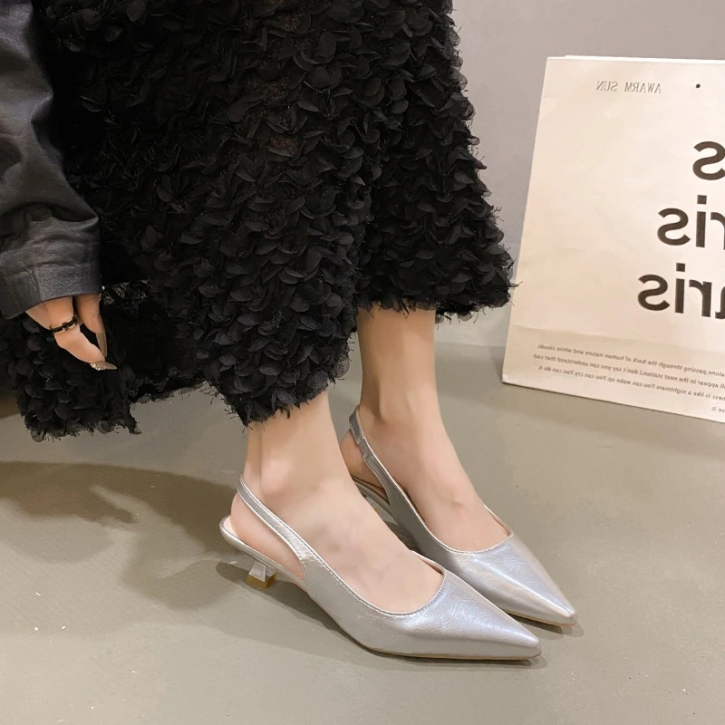صنادل نسائية جلدية مدببة على ا - مراجعة Women'S Fashion For Summer 2025 وسعره