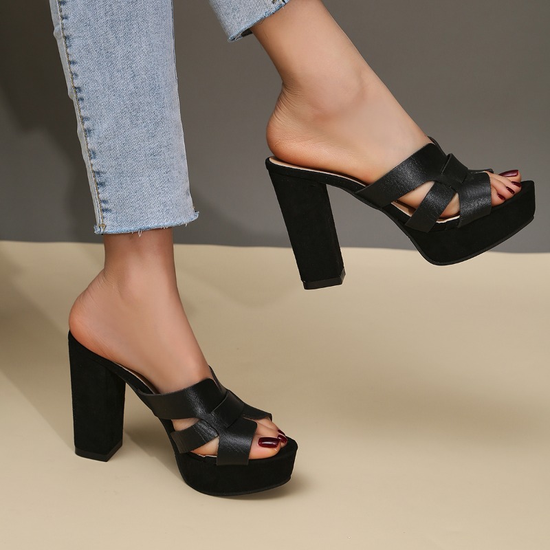 أحذية نسائية جديدة لصيف 2025 ب - مراجعة Women'S Fashion For Summer 2025 وسعره