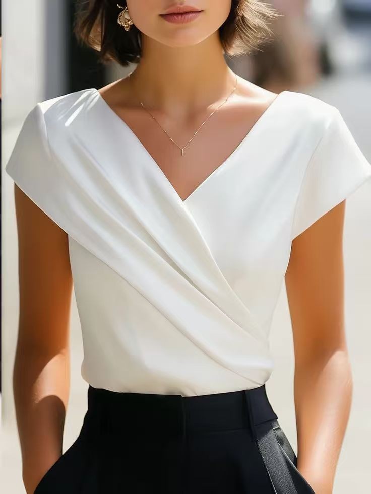 بلوزة نسائية صيفية بيضاء سادة  - مراجعة Wrap Blouse Chiffon وسعره